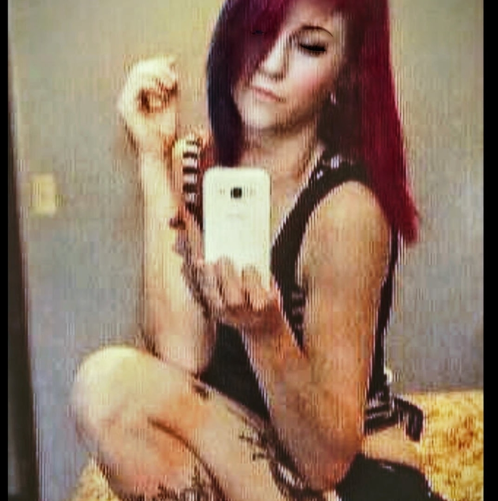 Meet your Posher, Erika